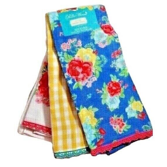 Pioneer Woman Fancy Flourish Kitchen Towels Country Farmhouse Lace Edge 3-pc NEW - Picture 2 of 6